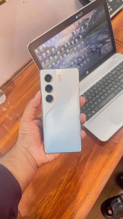 Tecno CAMON 40 Pro With 3 month Warranty