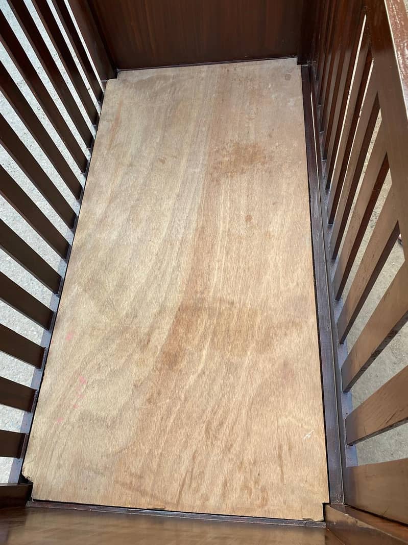 baby cot 2