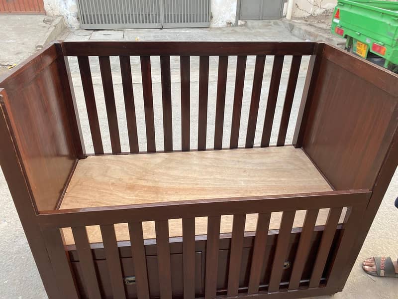 baby cot 3