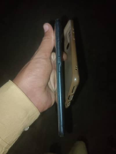 Infinix Hot 10