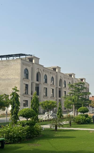 Ready To Buy A Flat 5 Marla In Lahore
