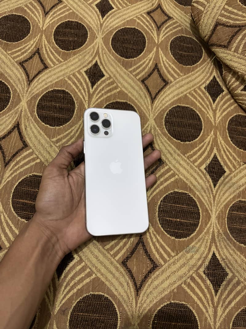 Apple iPhone 12 Pro Max 0