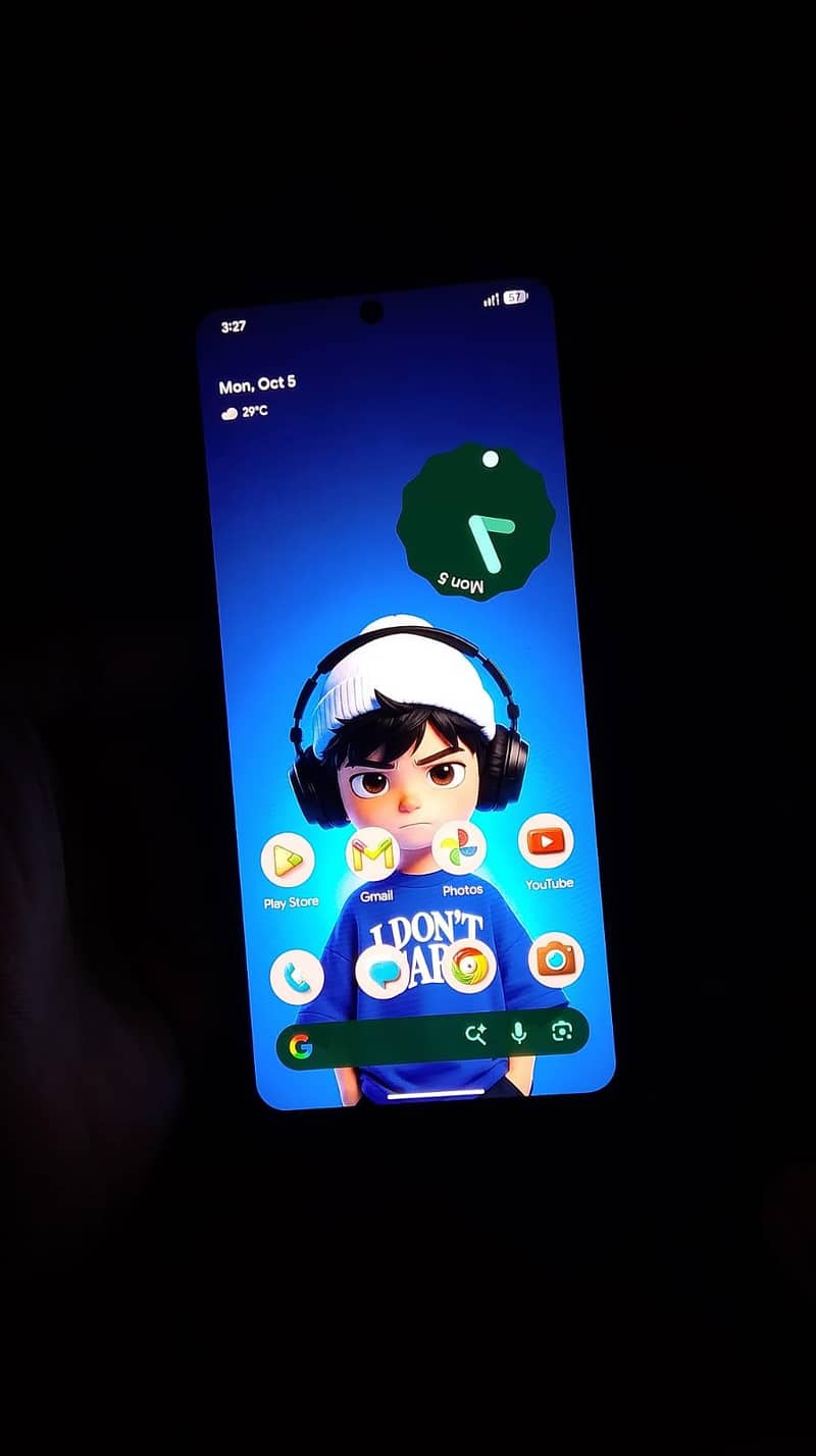 Google Pixel 8 4