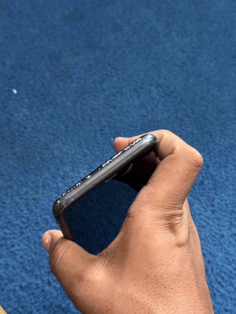 Apple iPhone XR 2