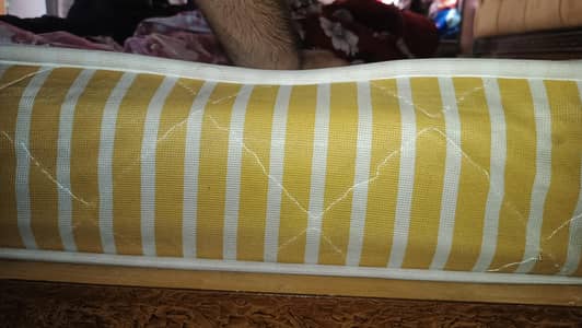Mattress like new 10/10 no any fault