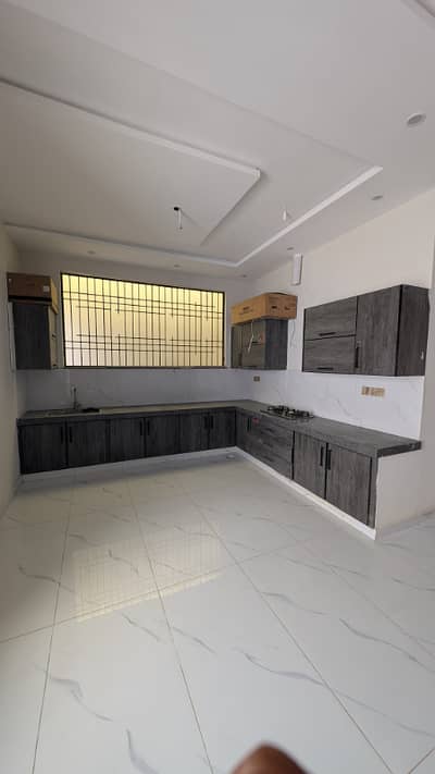 20 Marla House For Rent Separate Uper Portion Madina Town Khayaban Colony