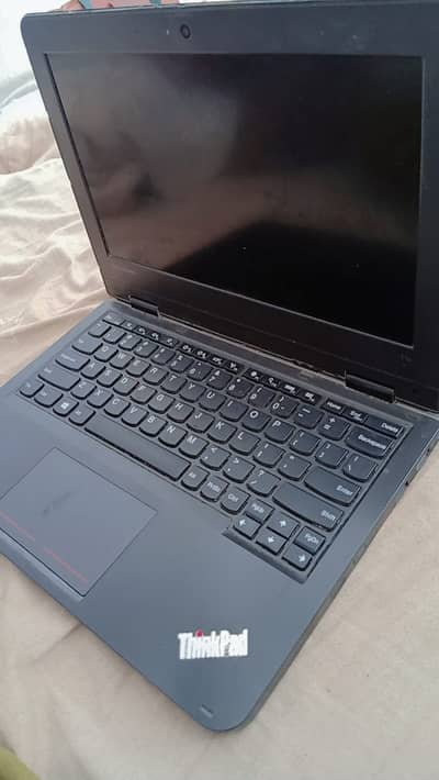 Lenovo ThinkPad 4GB 300GB