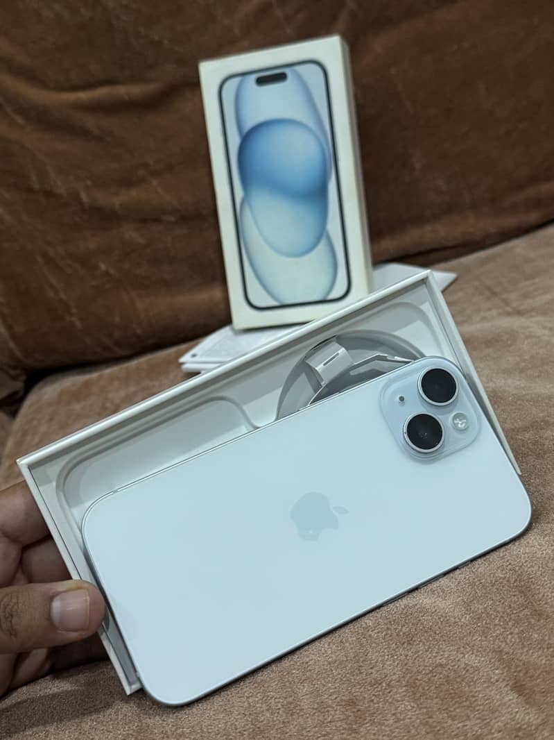 Apple iPhone 15 1