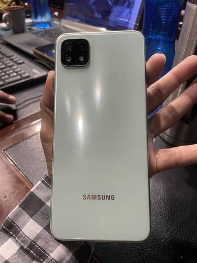 Samsung Mobile F42