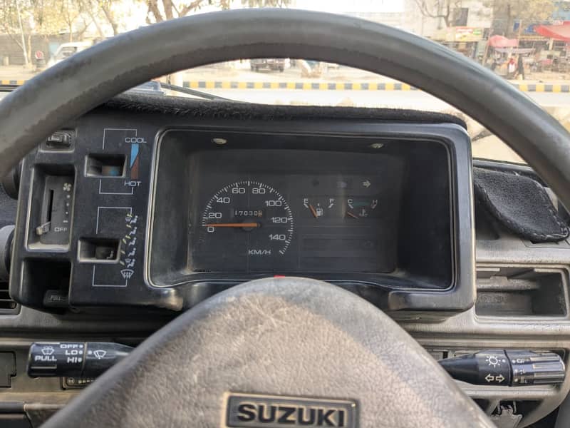 Suzuki Mehran VX 2012 3