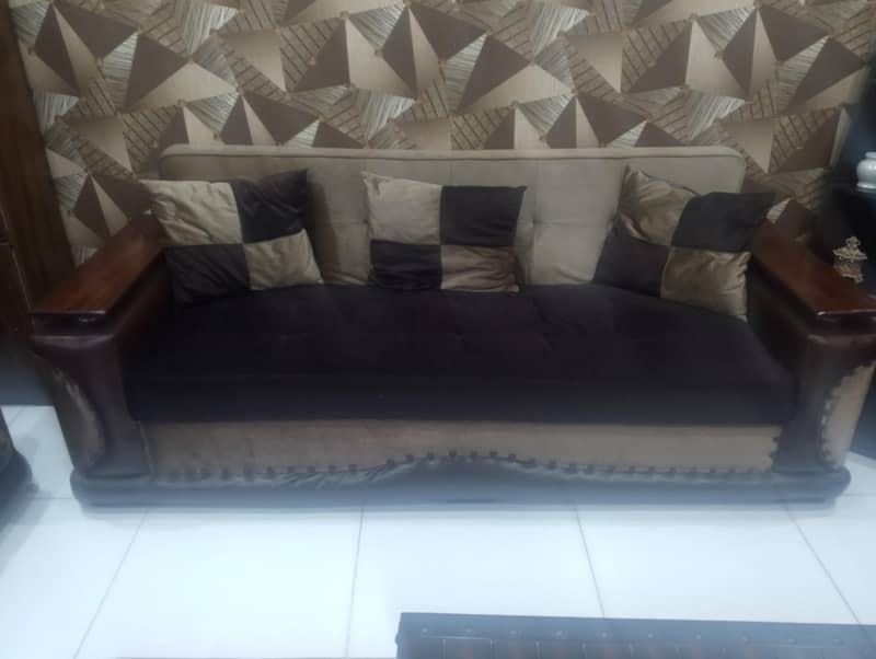 7 Seater Sofa Set 0