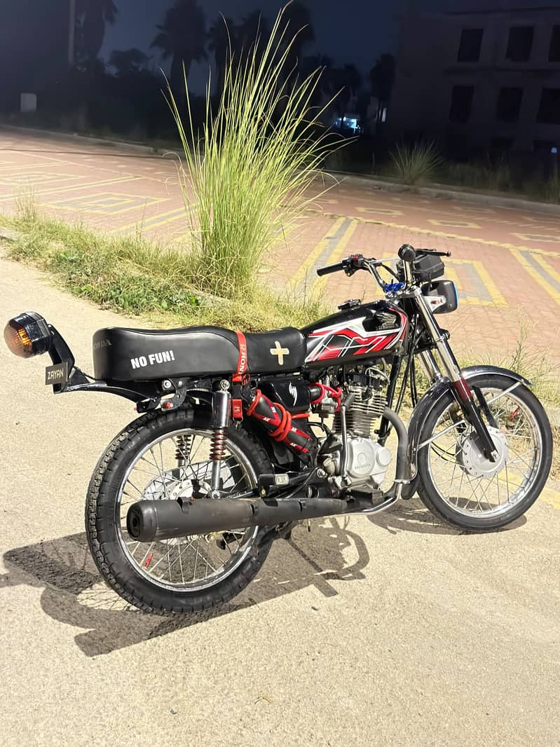 125 (24 model) 4
