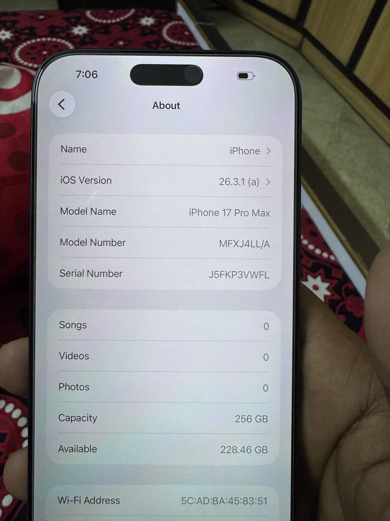 Apple iPhone 17 Pro Max 7