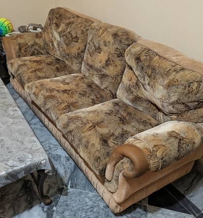 6 seater sofa set condition used