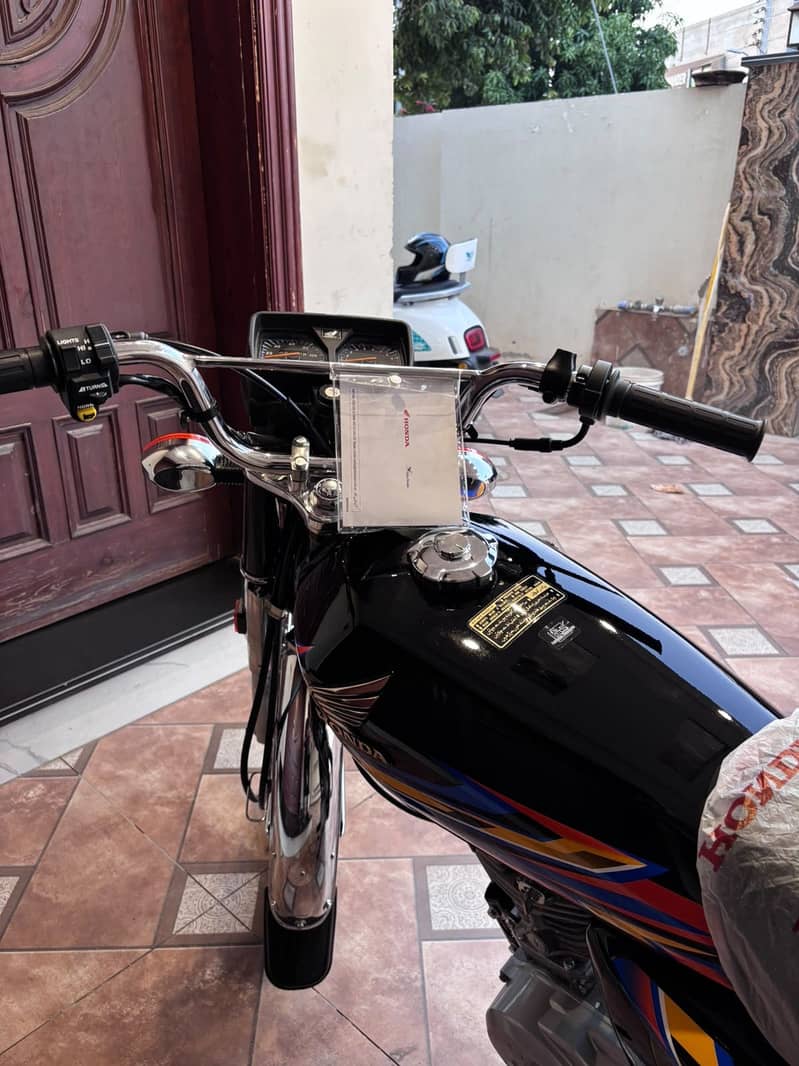 2027 model 125 zero meter 2