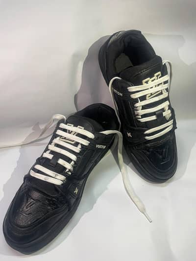 black color sneakers