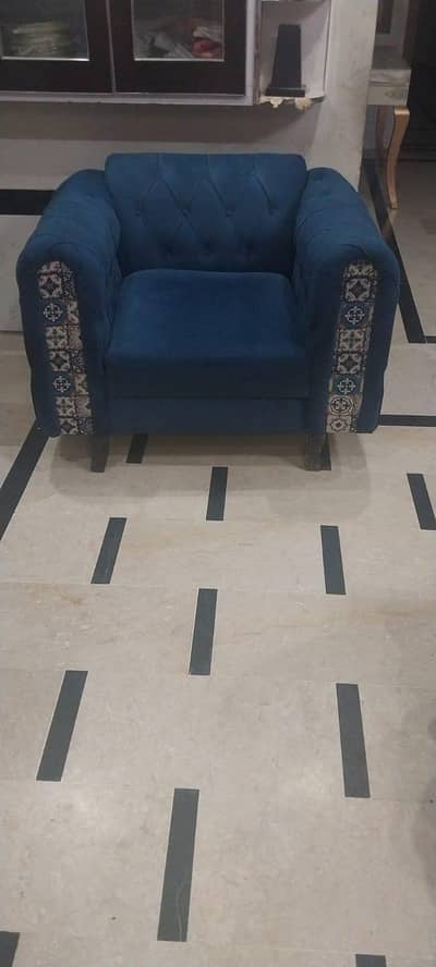 7 seater stylish sofa