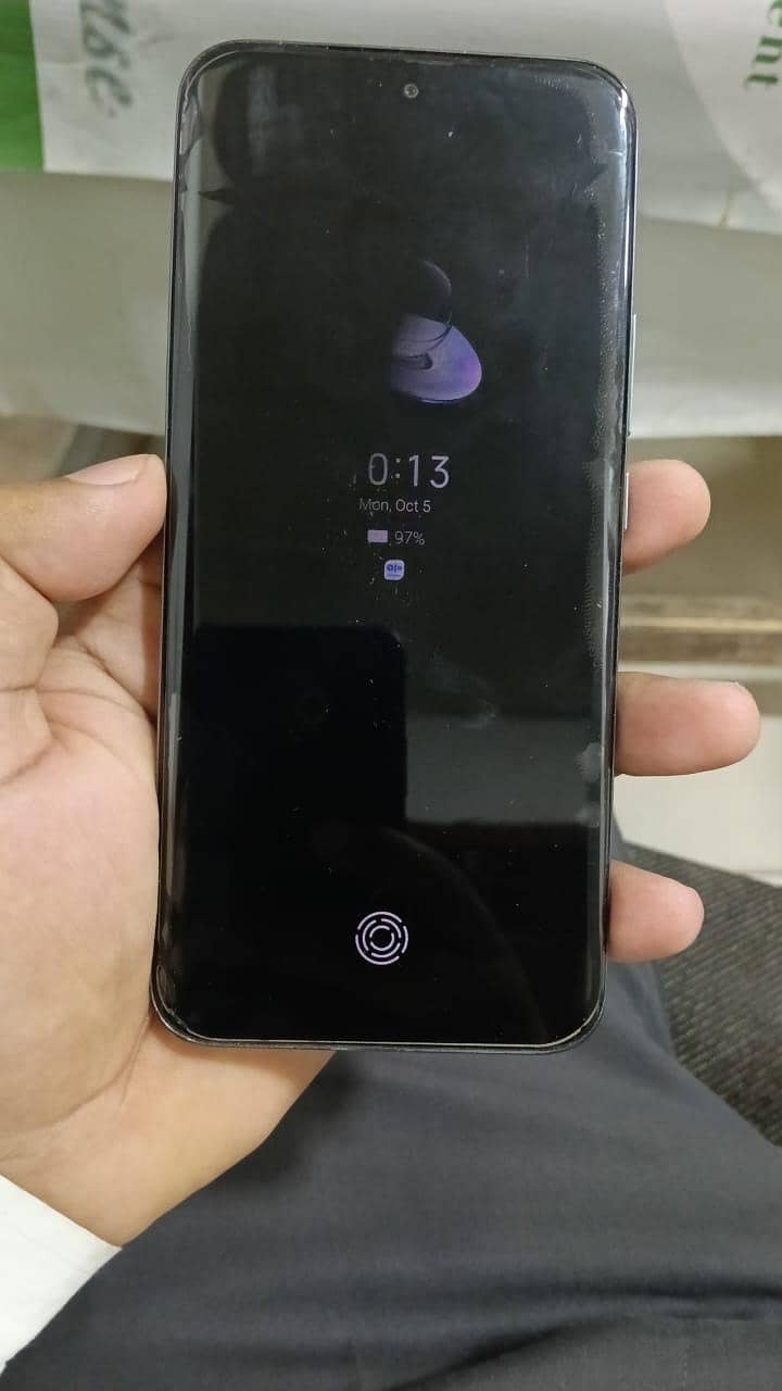 Tecno Spark 40 pro plus 0