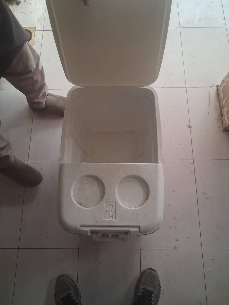 Ice Box 3