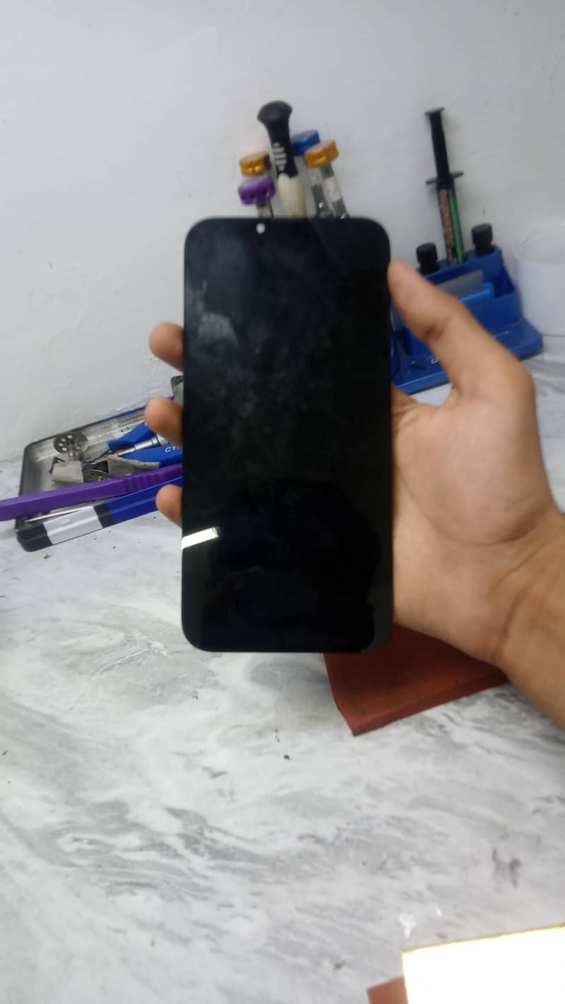 Apple iPhone 13 Pro Max 0