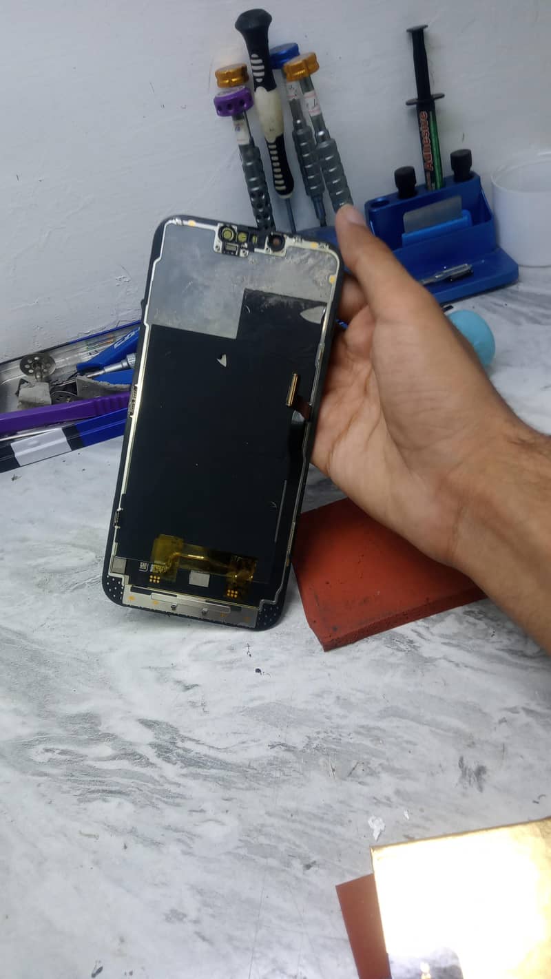 Apple iPhone 13 Pro Max 1