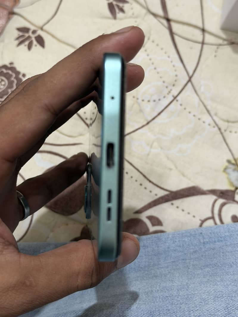 Xiaomi Redmi Note 12 4