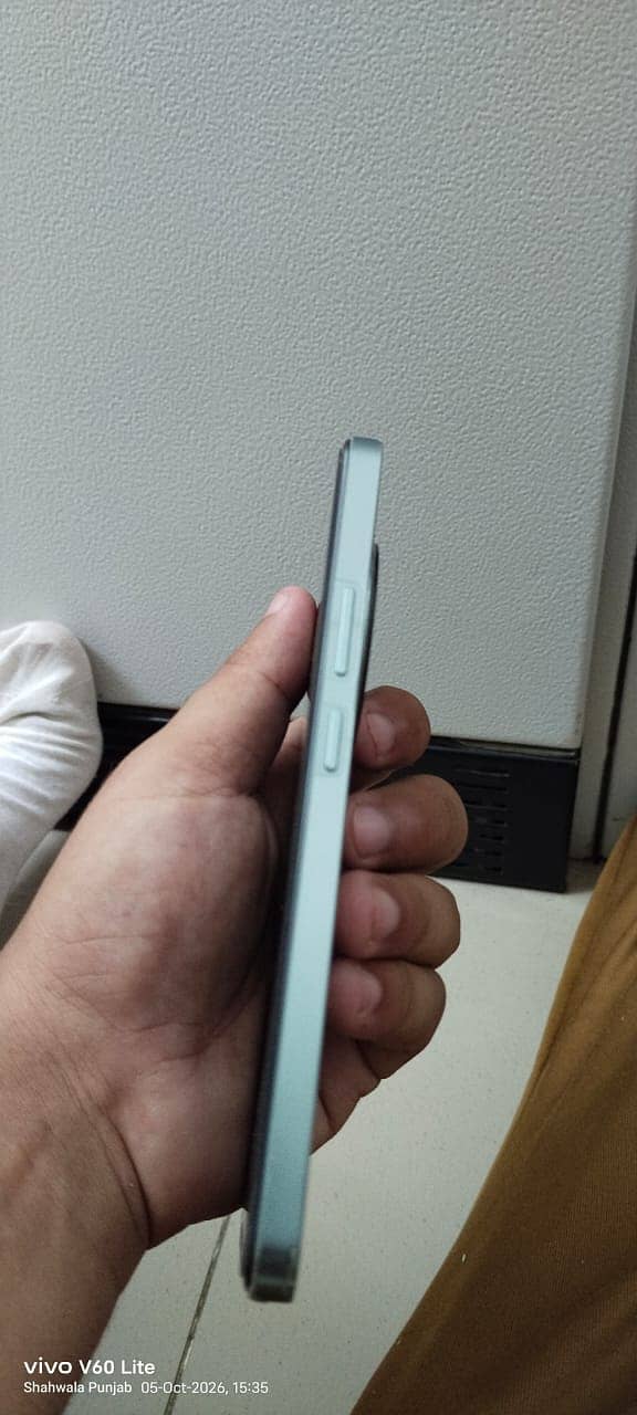 Realme 12 Plus 5
