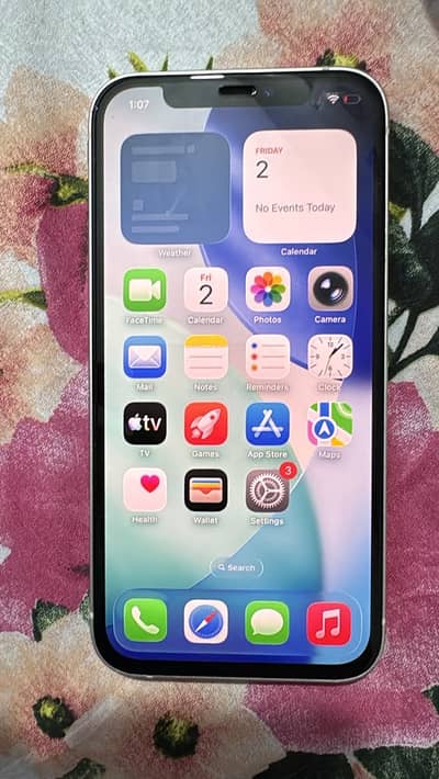 Apple iPhone 12