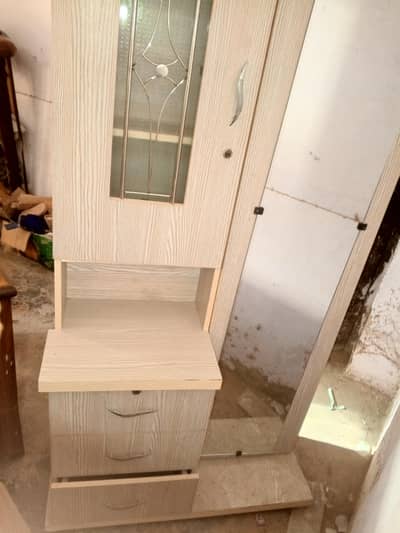 Dressing Table with Mirror | Stylish Design