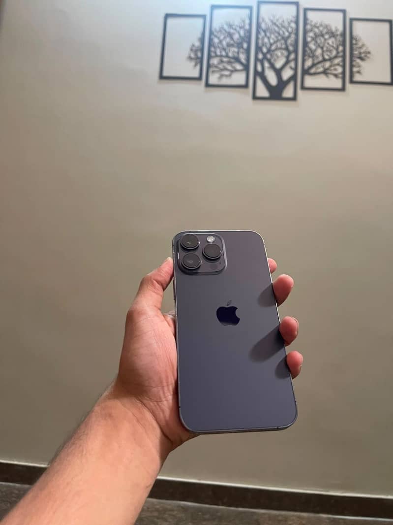 Apple iPhone 14 Pro Max 3