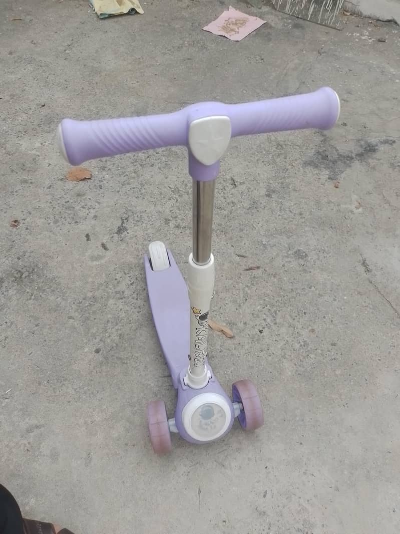 scooty 1