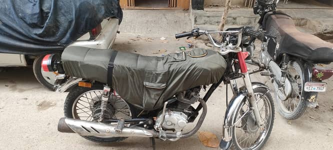 Honda CG 125 Guanine condition Punjab Number file,book& cplc clear