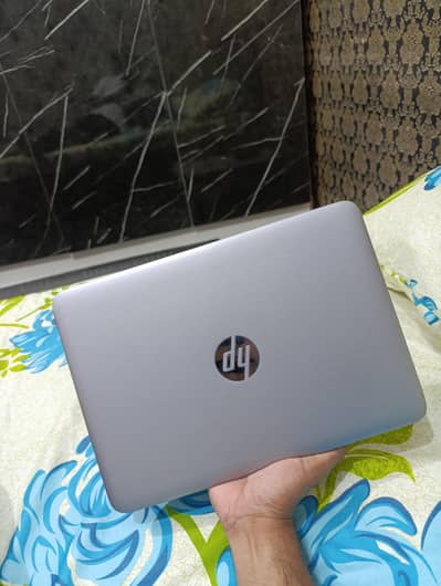 HP elitebook i5 pro 7th generation