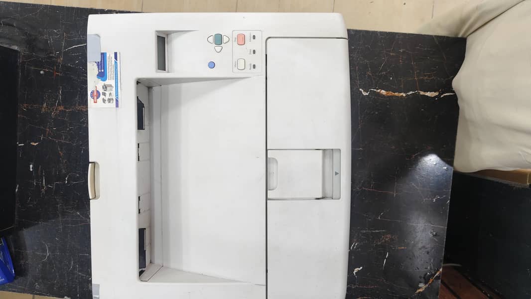 HP Laserjet 5200n Printer 2
