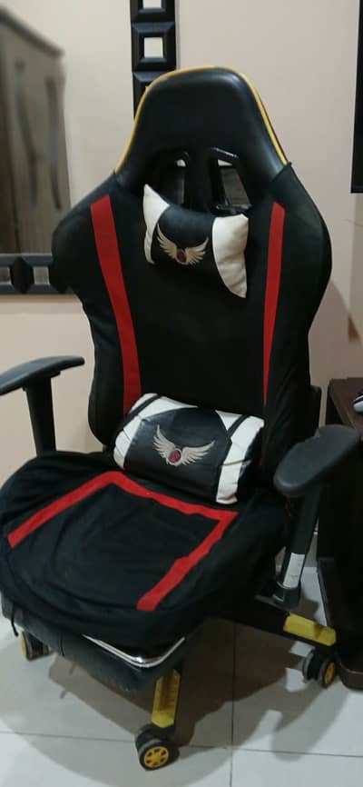 High-Back Ergonomic Gaming Chair with Lumbar & Neck Pillows