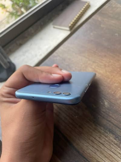 Huawei Nova 2