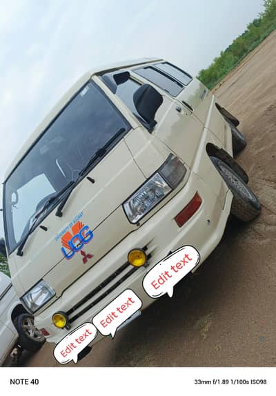 Mitsubishi L300 hiace van