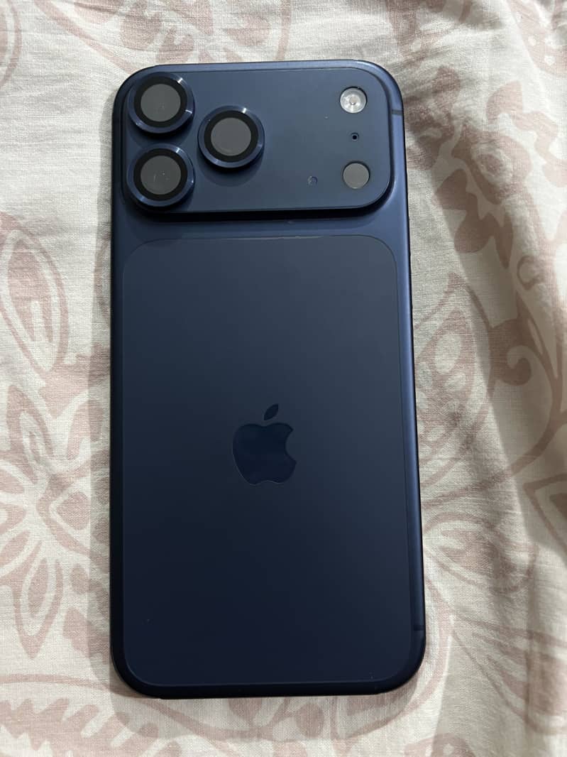 Apple iPhone 17 Pro Max JV phone not blacklisted 6