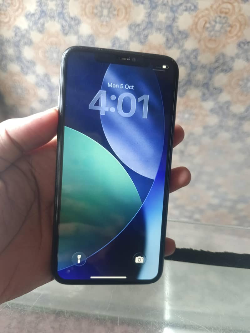 Apple iPhone 11 Pro Max 0