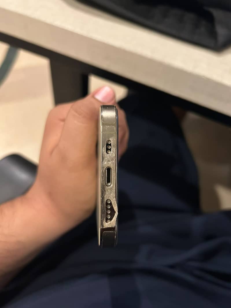Apple iPhone 14 Pro 3