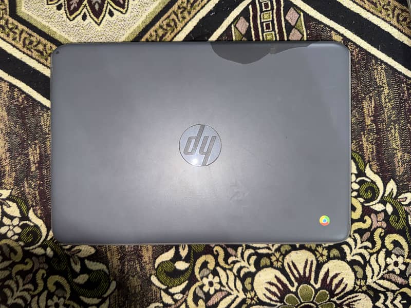 HP chrome-book Touch screen 3