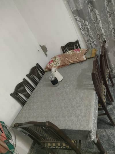 pure wooden dinning table with 6 chairs