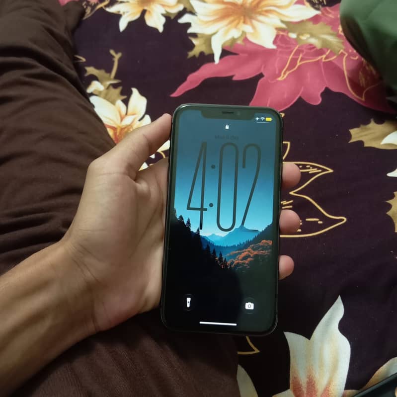 Apple iPhone 11 1
