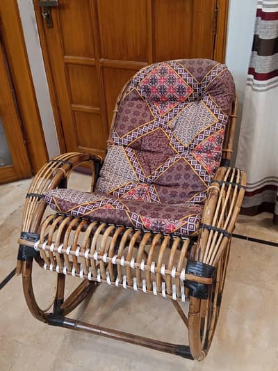 brand new rocking chair for sale ,, just like new,,