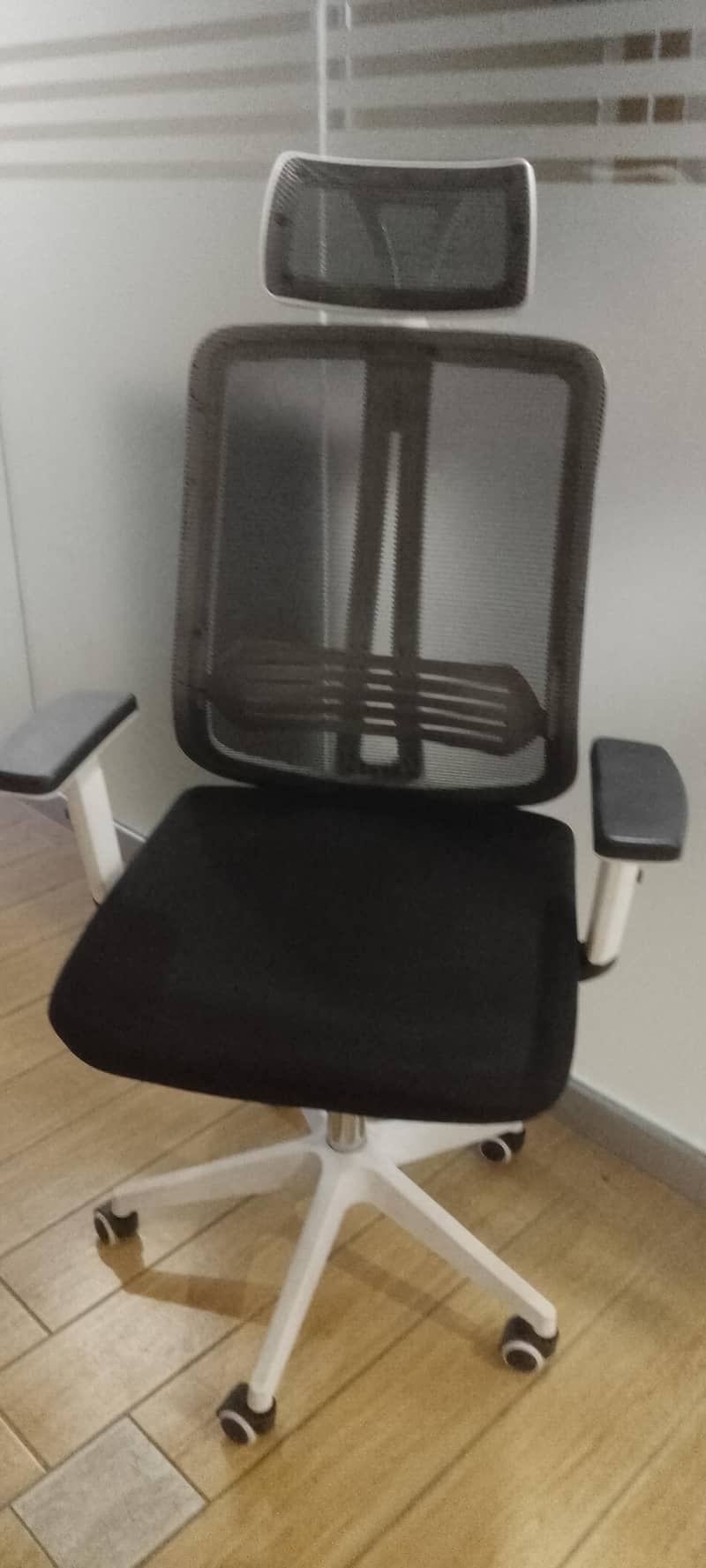 chairs 0