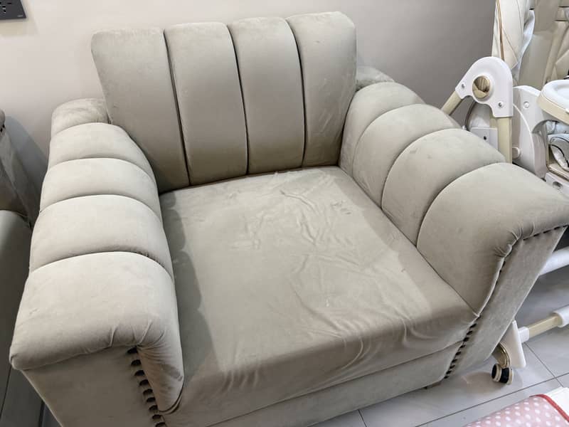 5 seater velvet sofas 1