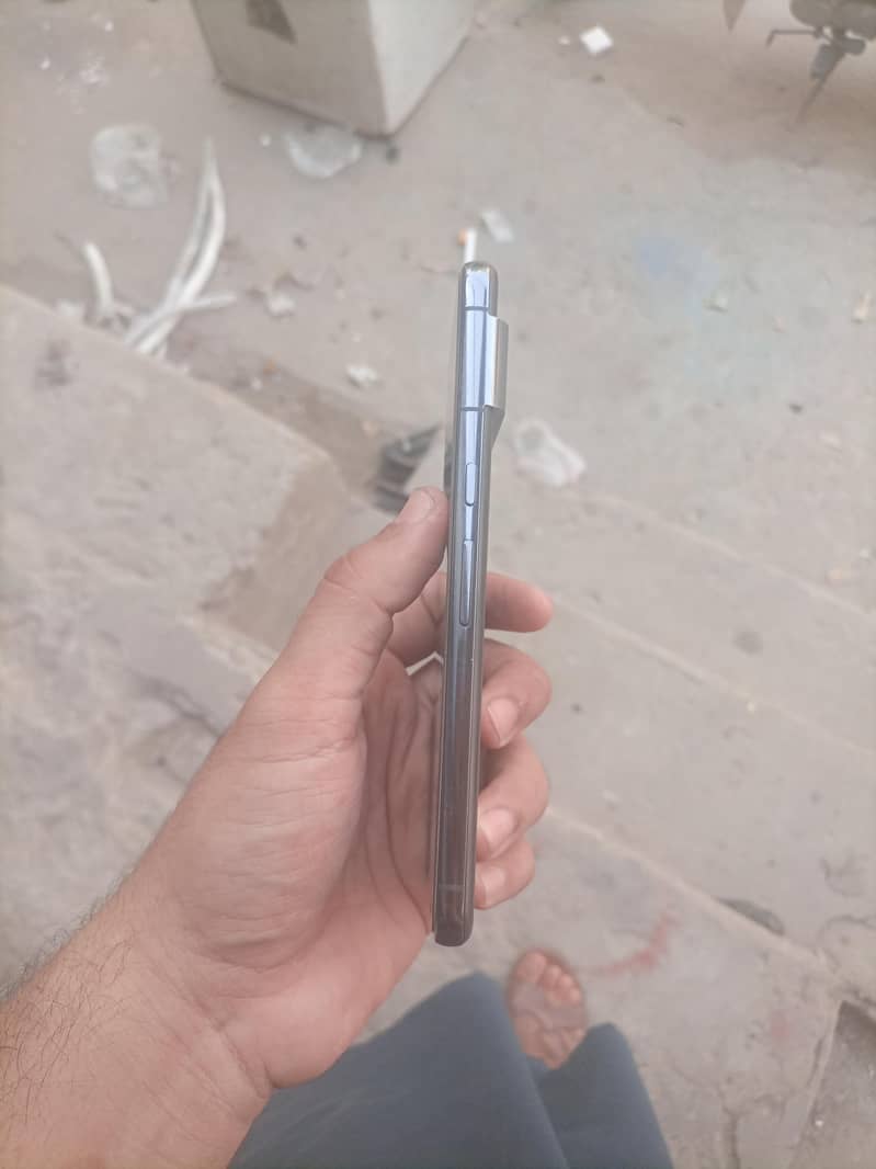 Google Pixel 8 Pro 5