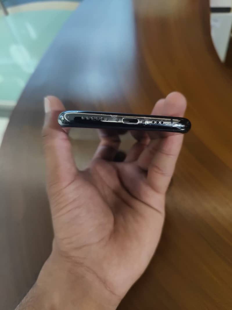 Apple iPhone 11 Pro 3