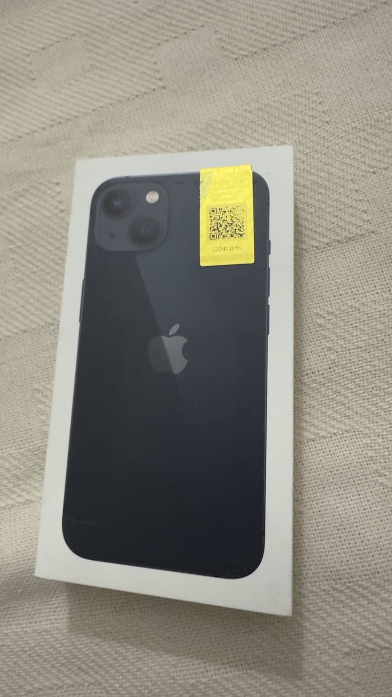 Apple iPhone 13 3