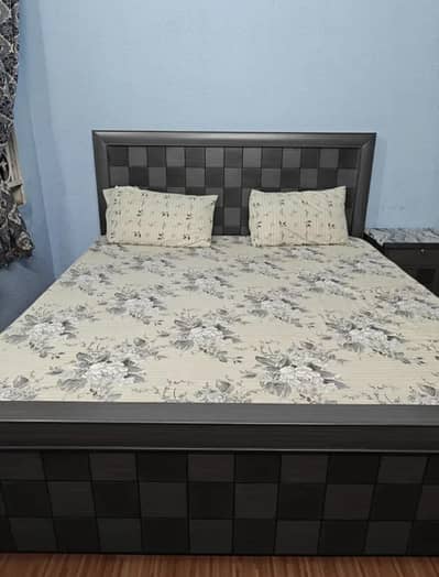 Wooden Bedset with Mattress for Sale